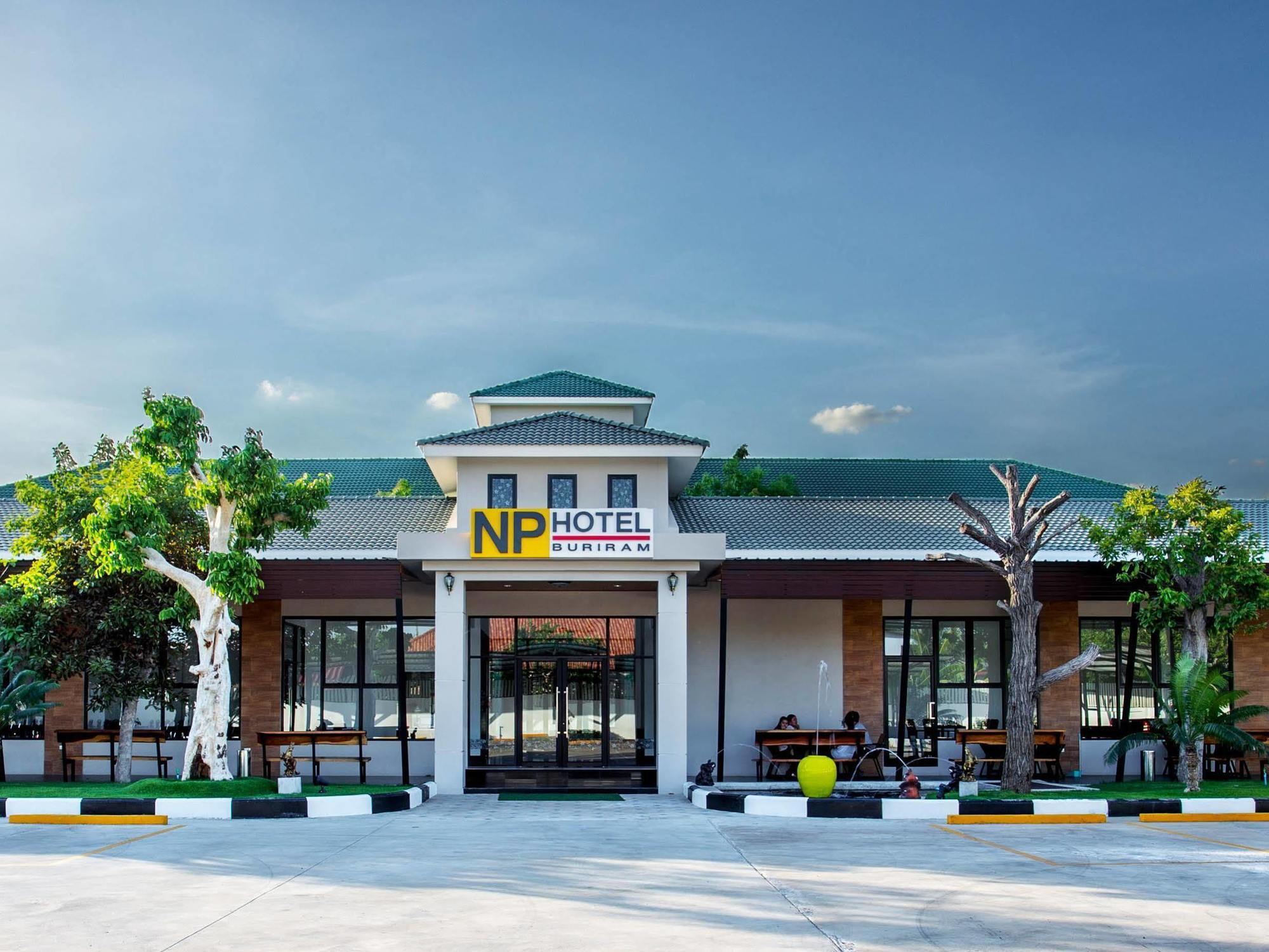 Np Hotel Buriram Dış mekan fotoğraf